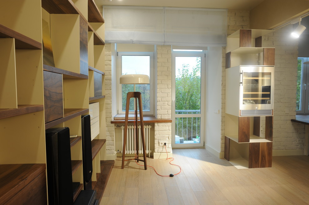 Фрунзенская набережная