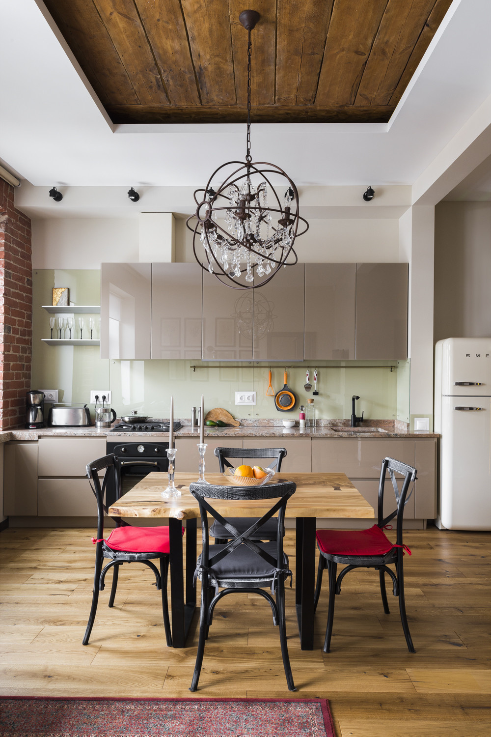 В гостях: квартира на Фрунзенской набережной