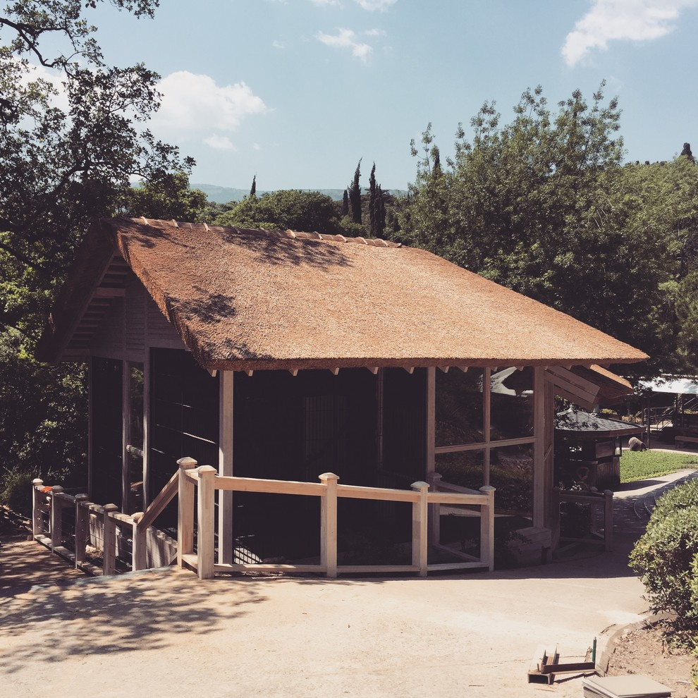 Наши работы 2016 года. Ялта, вольеры