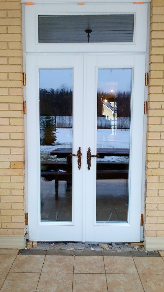 Двери входные