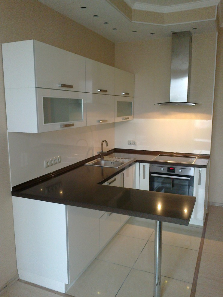 Воплощенные в жизнь проекты кухонь.