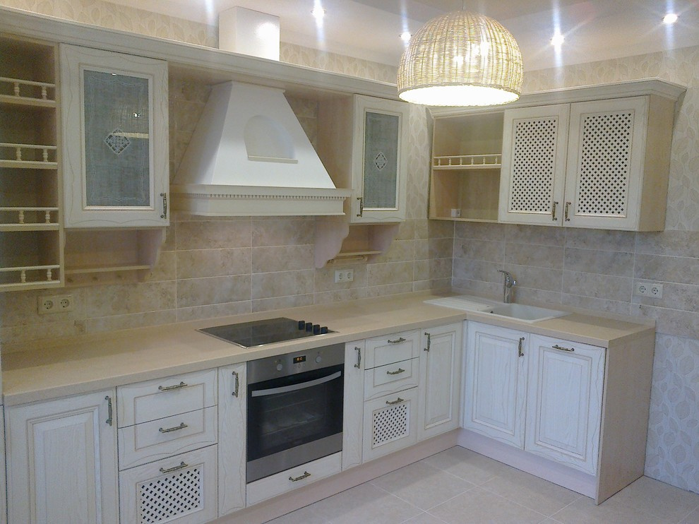 Воплощенные в жизнь проекты кухонь.