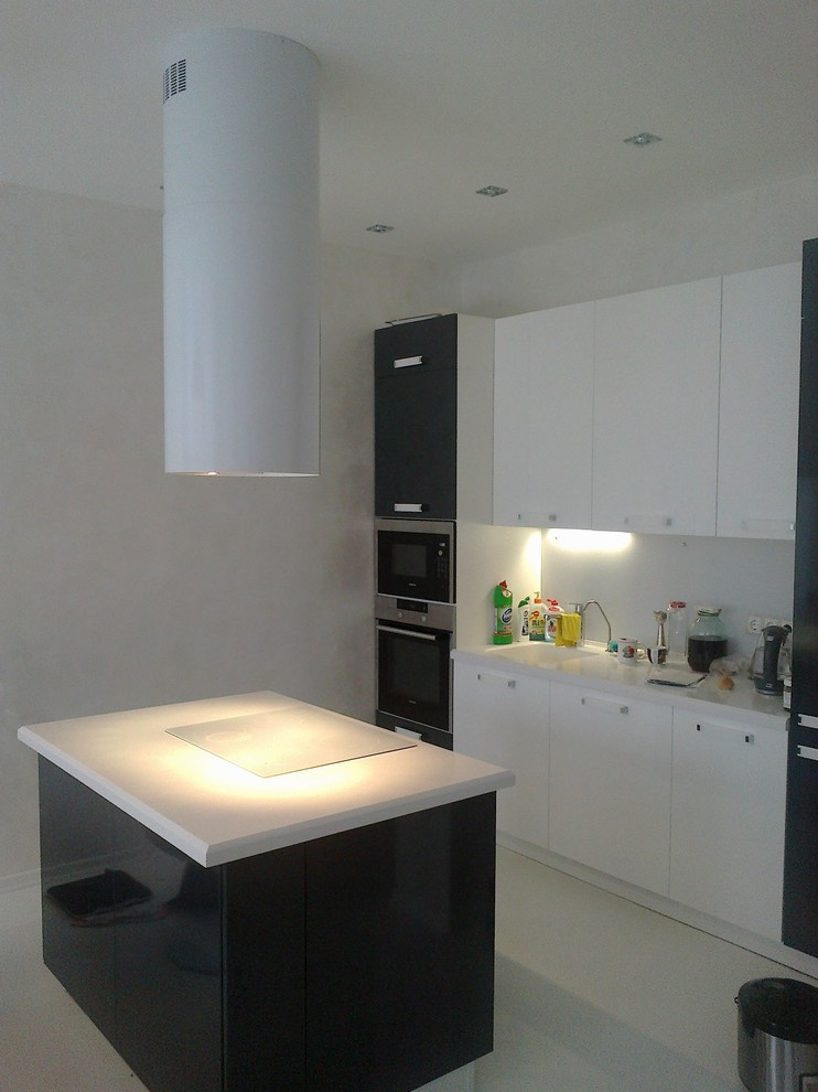 Воплощенные в жизнь проекты кухонь.