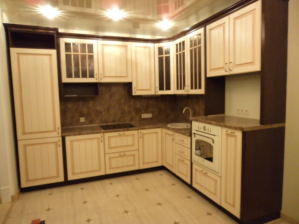 Воплощенные в жизнь проекты кухонь.