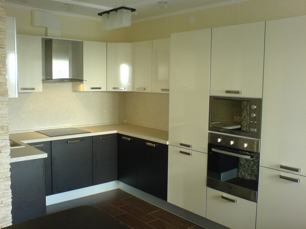 Воплощенные в жизнь проекты кухонь.