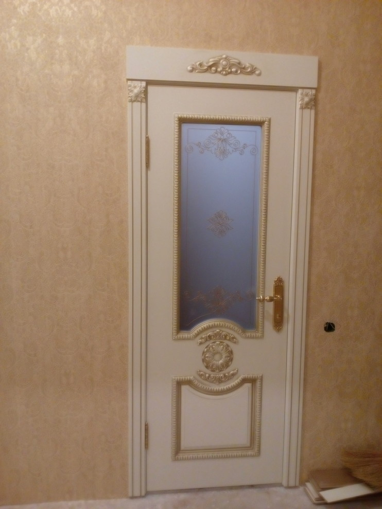 Установленные двери