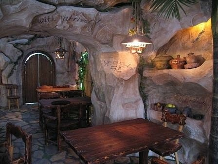 Обложка проекта: кафе "Жюль Верн"