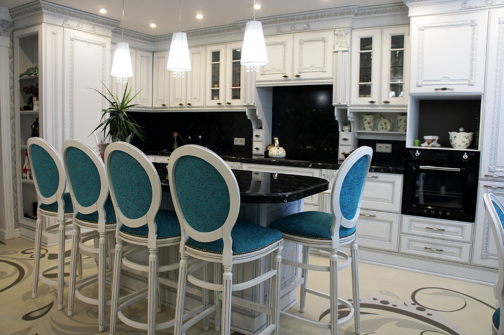 Изящное решение пола в классическом интерьере