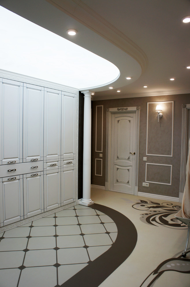 Изящное решение пола в классическом интерьере