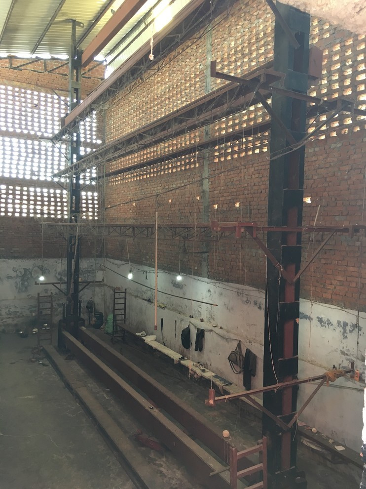 Станок для прядения ковров огромных размеров