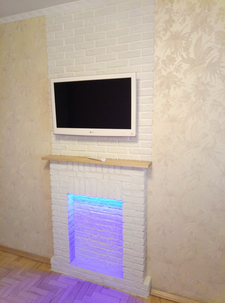 Светодиодная подстветка декоративного камина