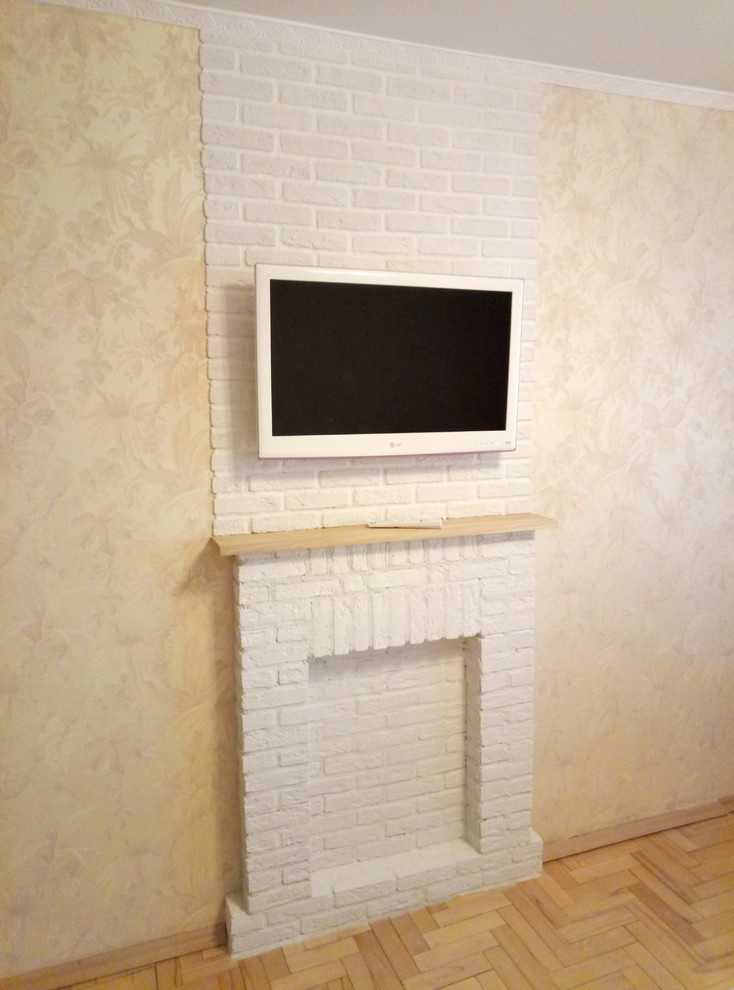 Обложка проекта: Светодиодная подстветка декоративного камина