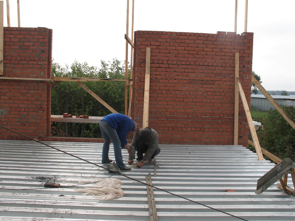 Проект жилого дома, использующего вторичное тепло для отопления.