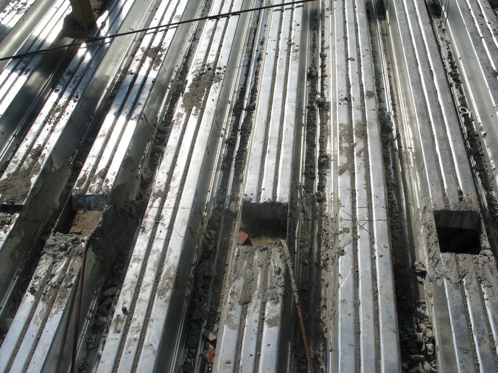 Обложка проекта: Проект жилого дома, использующего вторичное тепло для отопления.