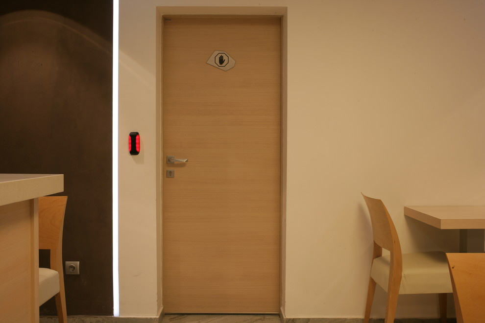 Театр Табакова, двери Profildoors серия D