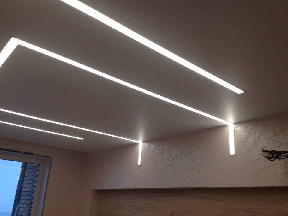 Натяжные потолки