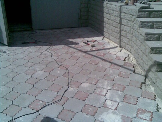 Обустройство двора частного дома