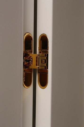 Белые межкомнатные двери