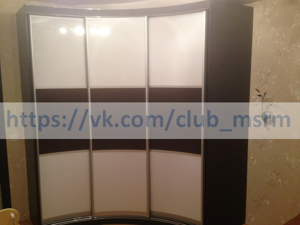 Радиусный шкаф-купе в г. Кола Мурманской области