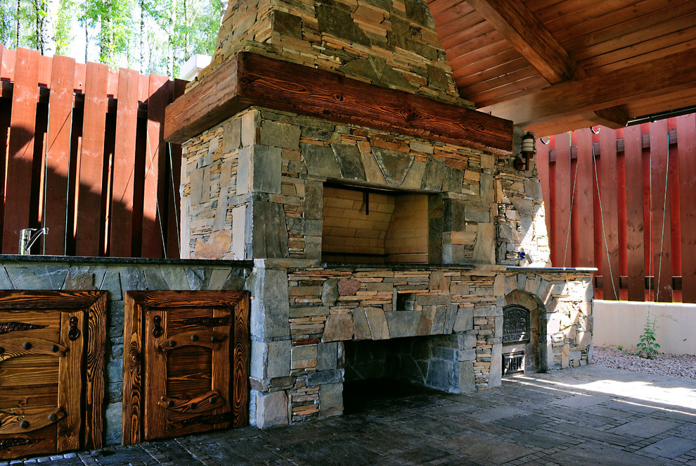 Беседка и барбекю из камня