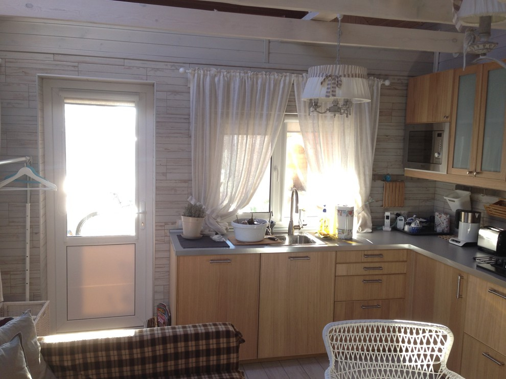 Гостевой дом с сауной "White/grey/wood"