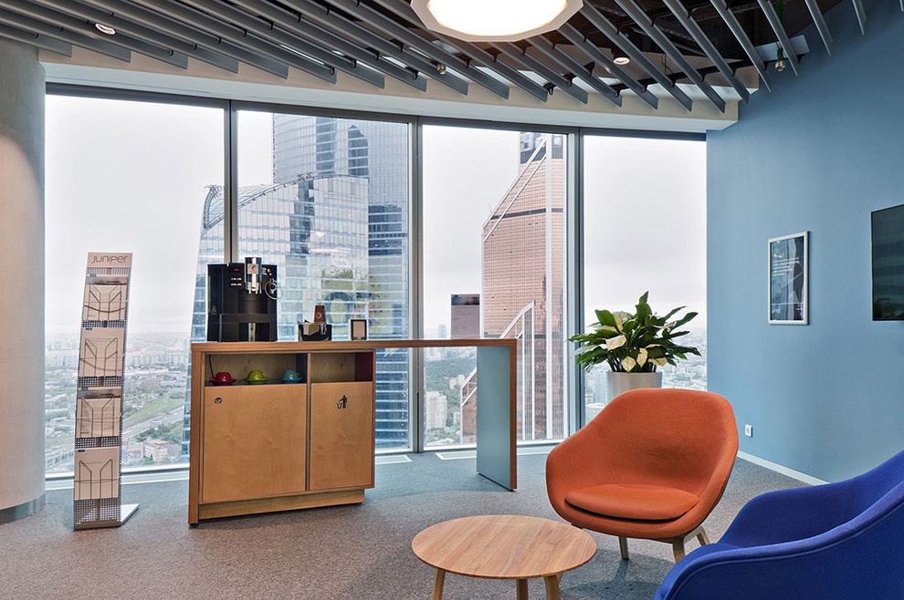 Офис компании JUNIPER