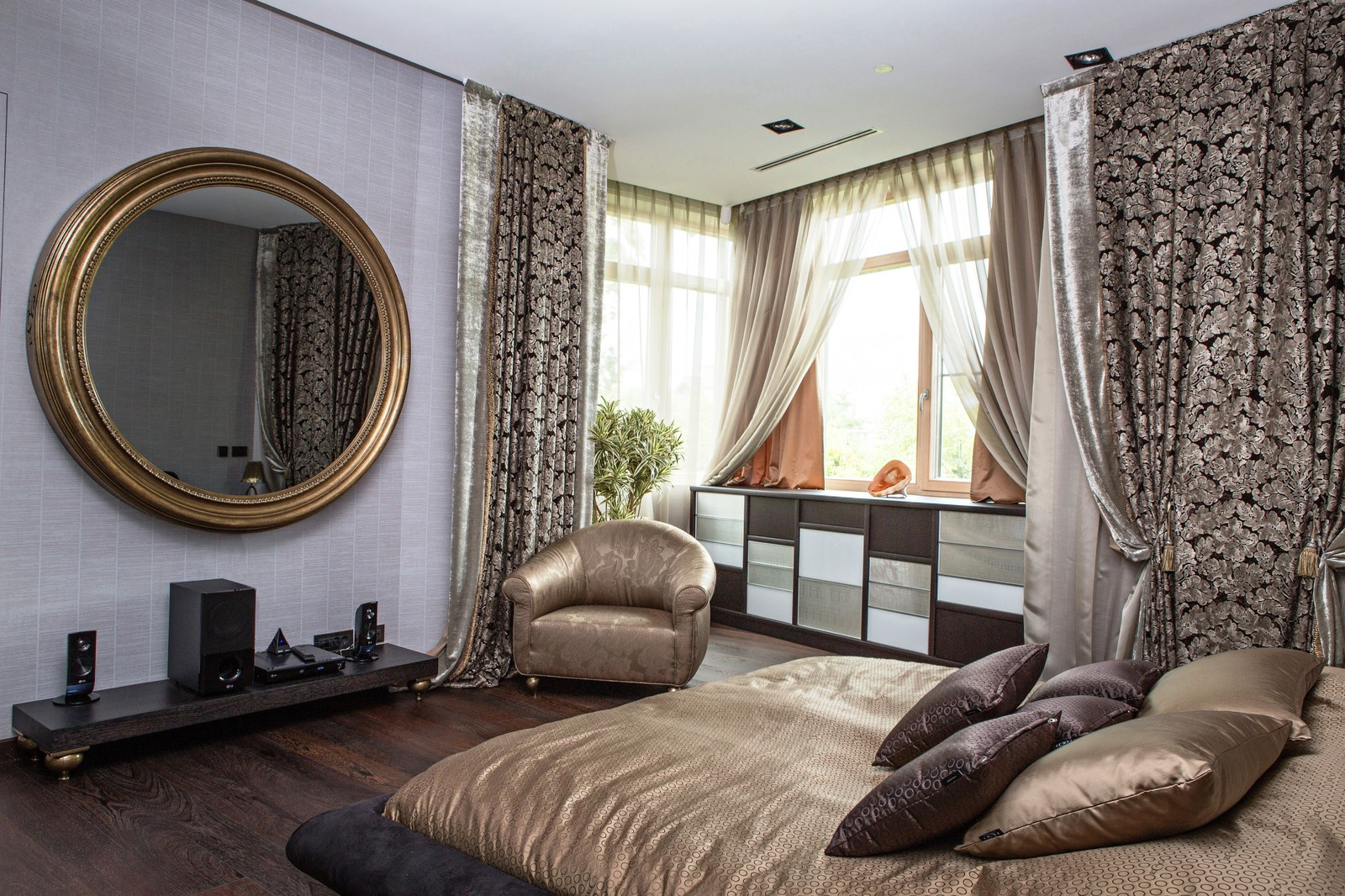 Элитный дом на новой риге