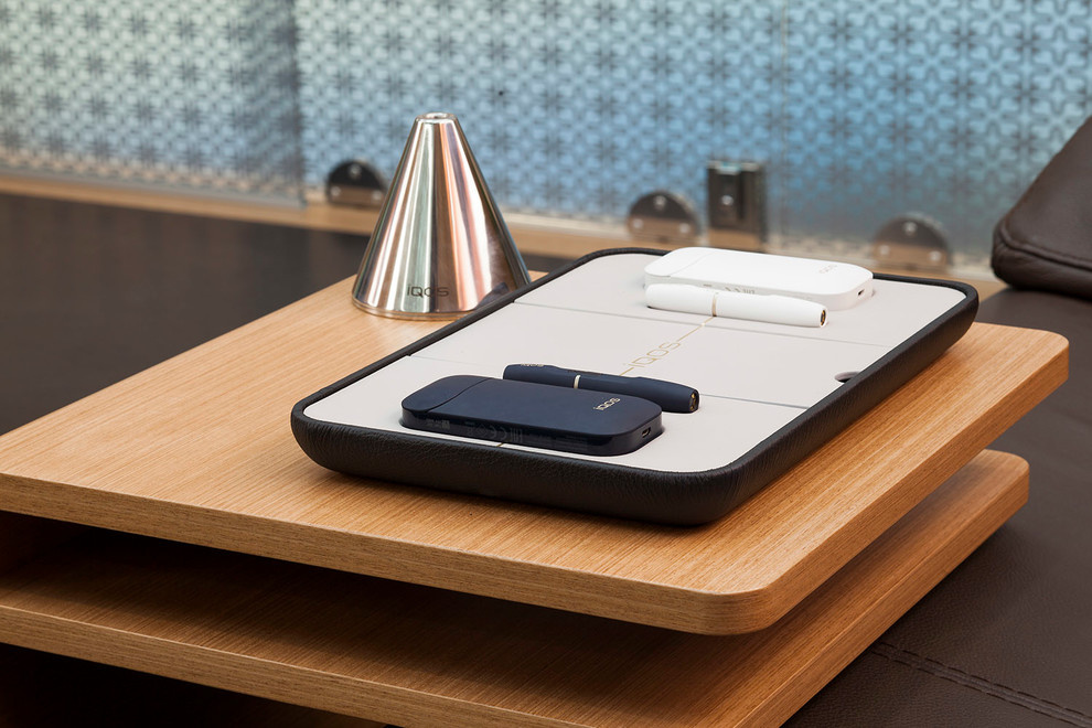 pop-up Iqos в ТЦ "Метрополис"
