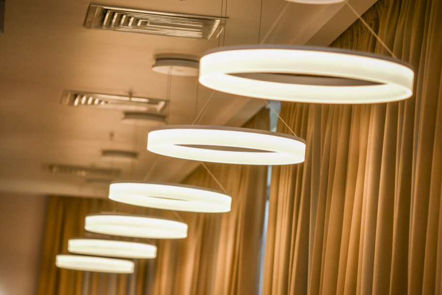 Концепция дизайнерского света Hampton by Hilton Строгино