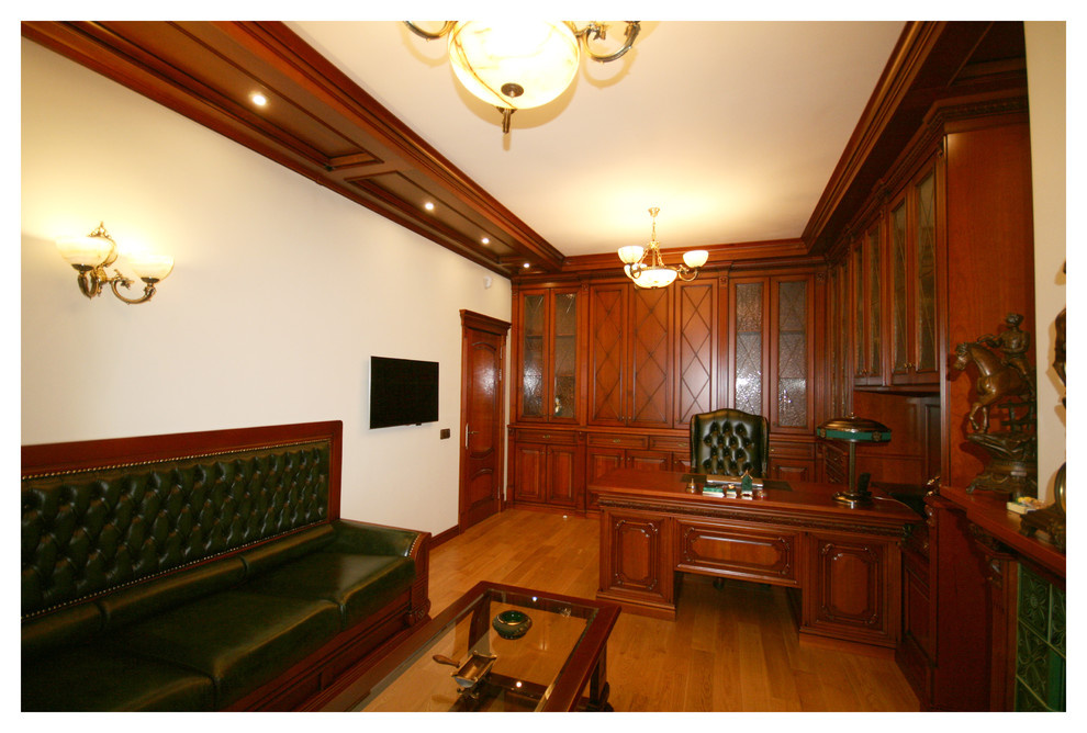 Проект интерьеров коттеджа в классическом стиле