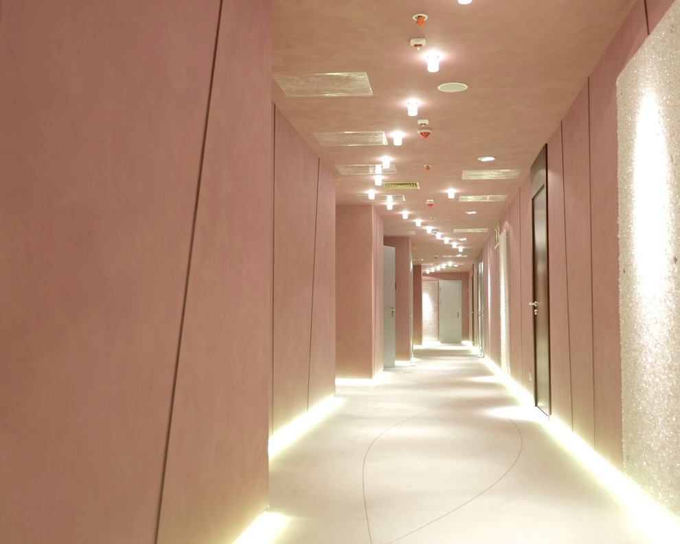 Moscow - City. Башня "Евразия", апартаменты. Декоративные работы Profi Brush