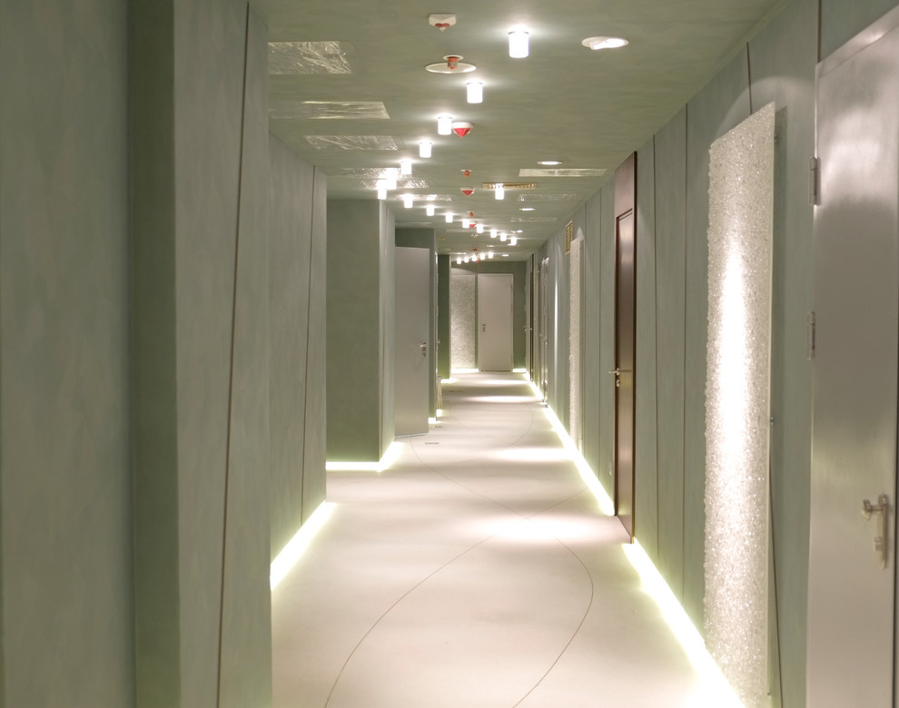 Moscow - City. Башня "Евразия", апартаменты. Декоративные работы Profi Brush