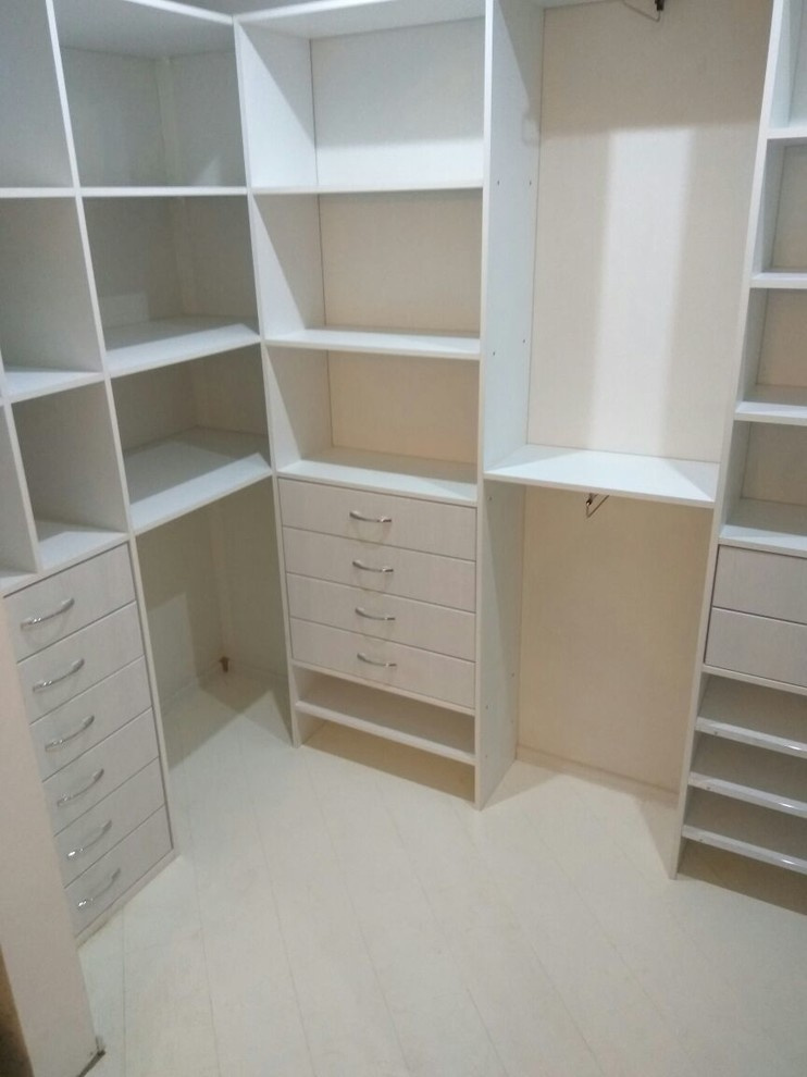 Гардеробная для всей семьи