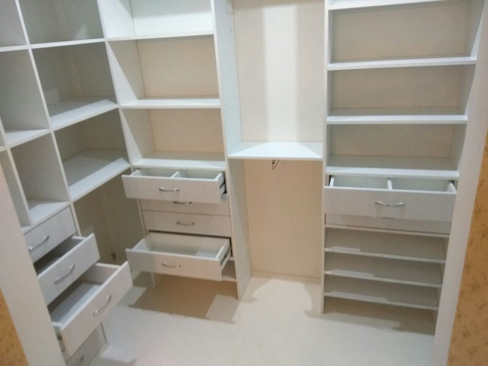 Обложка проекта: Гардеробная для всей семьи