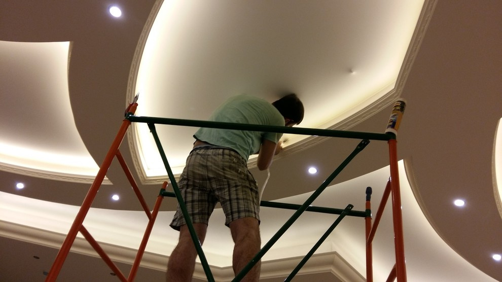 Подсветка потолка светодиодной лентой