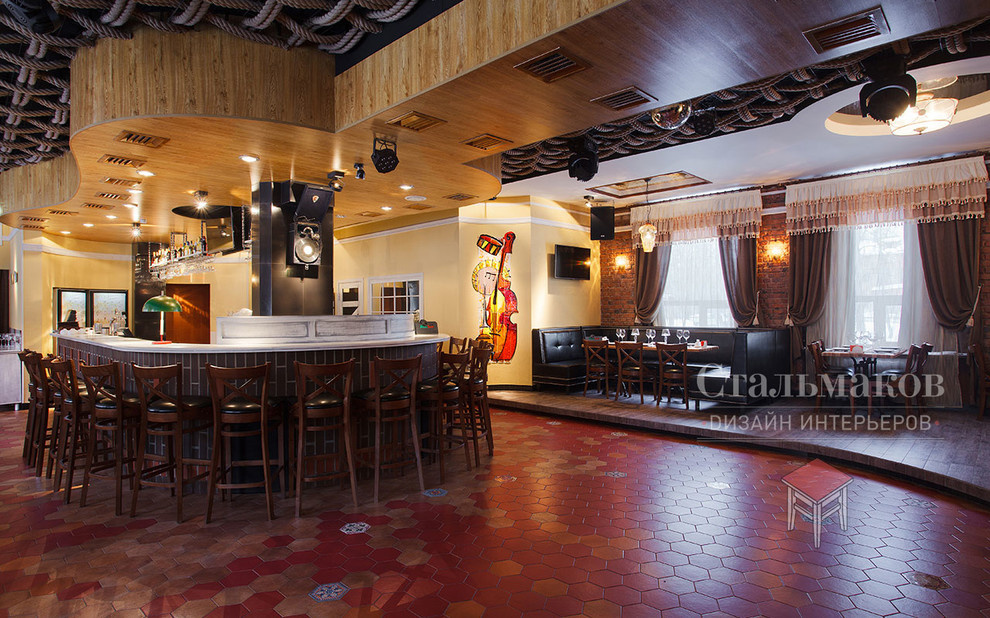 ресторан "Мама Леоне"