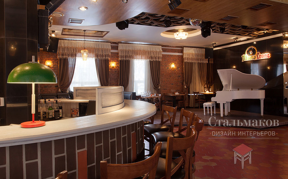 ресторан "Мама Леоне"