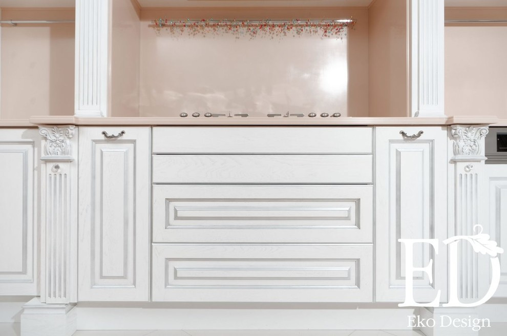 Белая кухня