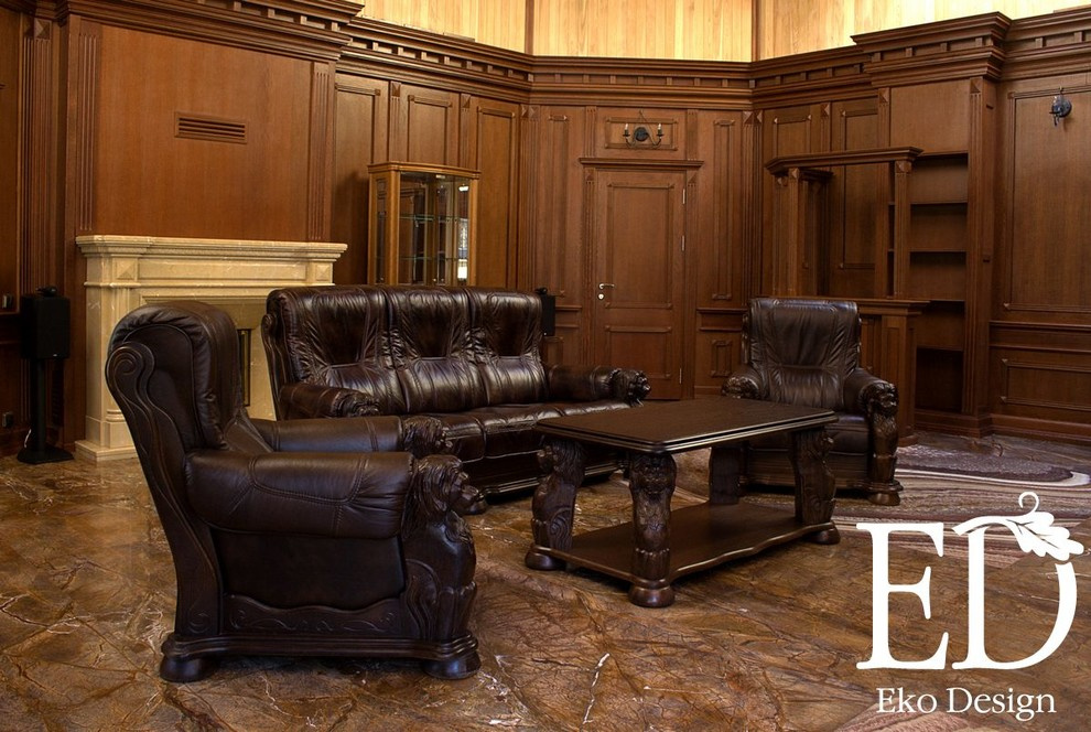 Дом с бассейном