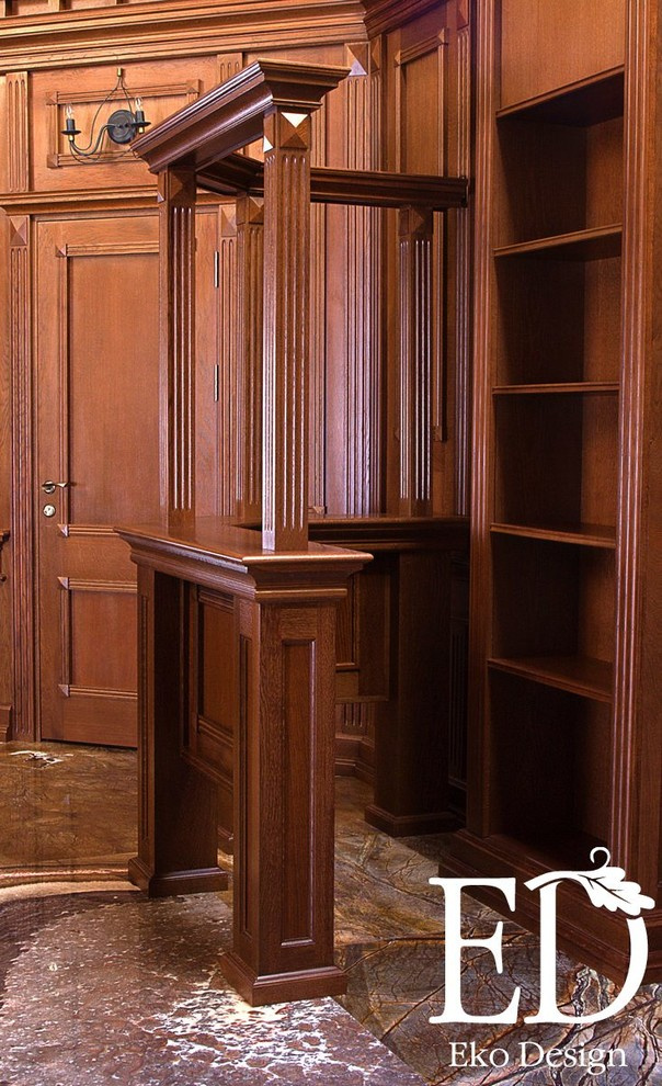 Дом с бассейном