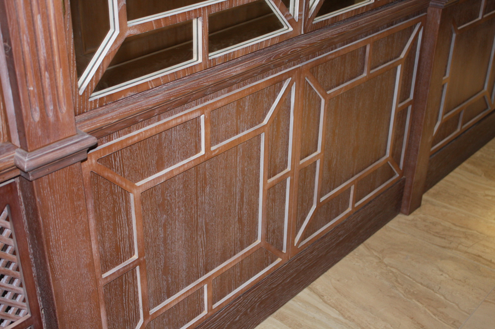 Зеркальные витражи