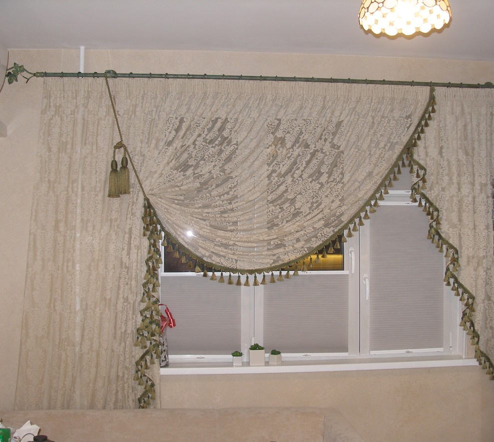 Обложка проекта: Кружевная штора для кухни