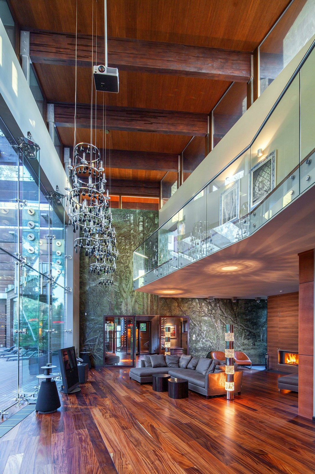 Прозрачный дом на Новорижском шоссе