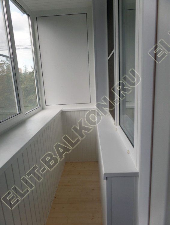 Остекление балкона под ключ