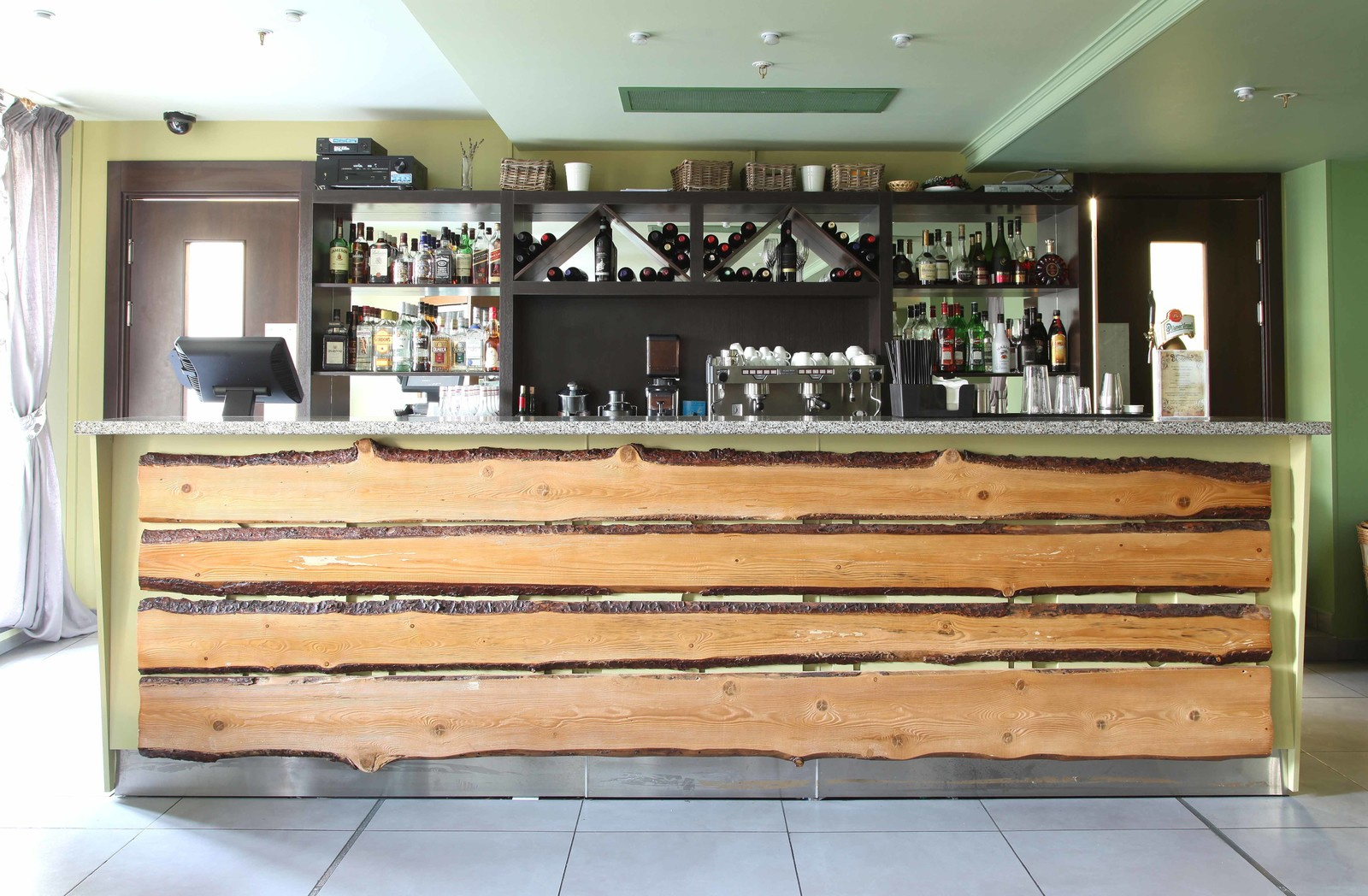 Бистро в отеле Введенский.