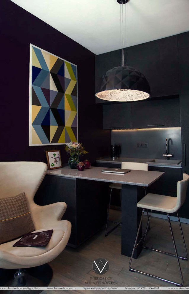 ВЫХОДЯ ЗА РАМКИ ПРИВЫЧНОГО