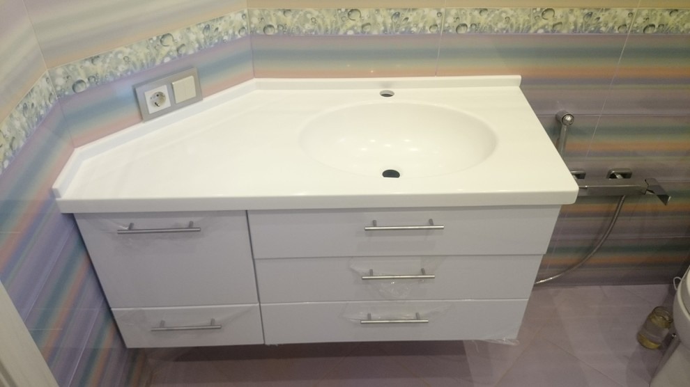 Обложка проекта: раковина белая