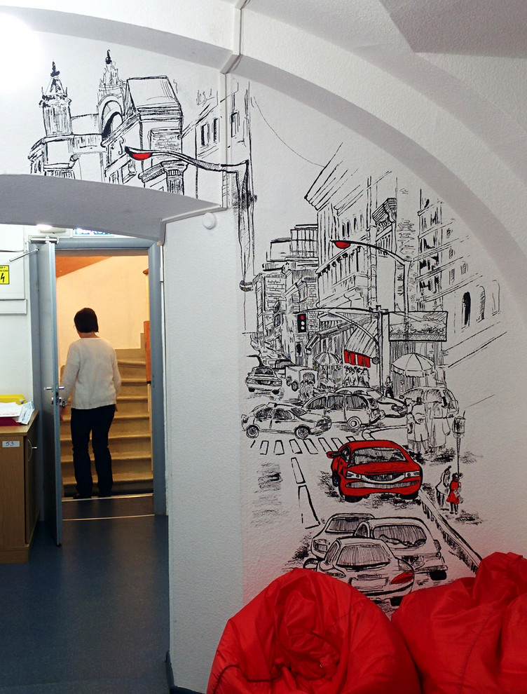 Художественная роспись стен в офисе «Аргументы и Факты»