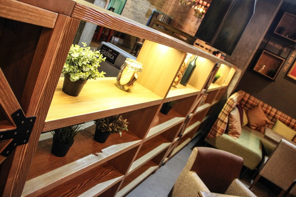 Гриль бар "Гренка"