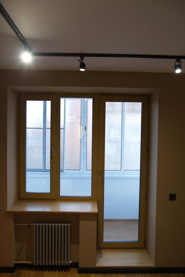 Остекление из деревянного профиля